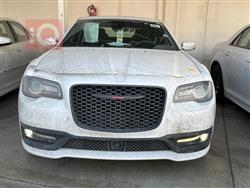 کرایسلەر 300